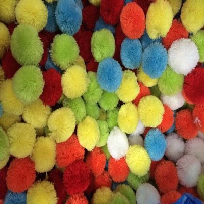 混色毛毛球 颜色材质大小随意订_义乌天亮毛球厂_义乌国际商贸城四区_义乌购