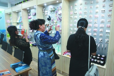 常山在义乌 开来料加工“门店”--开化新闻网