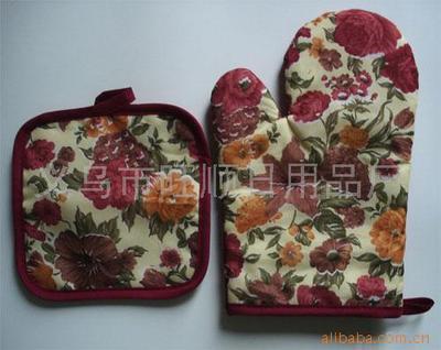 微波炉隔热手套;围裙.;抹布;洗碗巾;来料加工;定做;_厨房用纺织品_中国 浙江 义乌市 义乌市城西开发区_义乌市旺顺日用品厂_